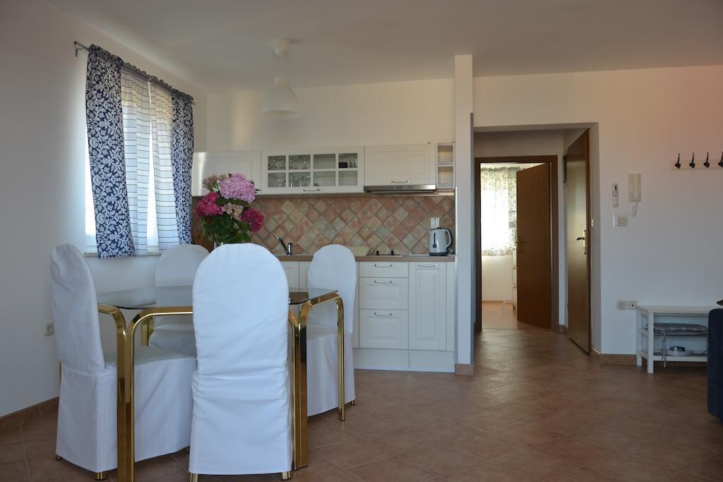 Apartments Roza メドゥリン 部屋 写真