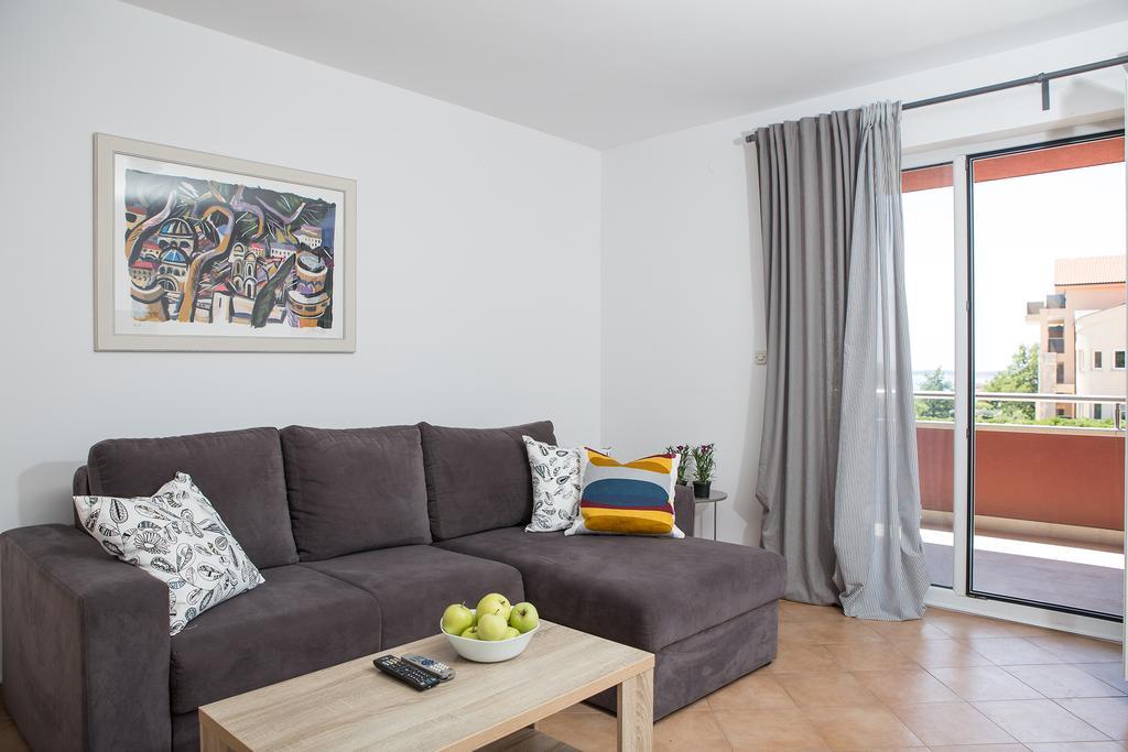 Apartments Roza メドゥリン エクステリア 写真